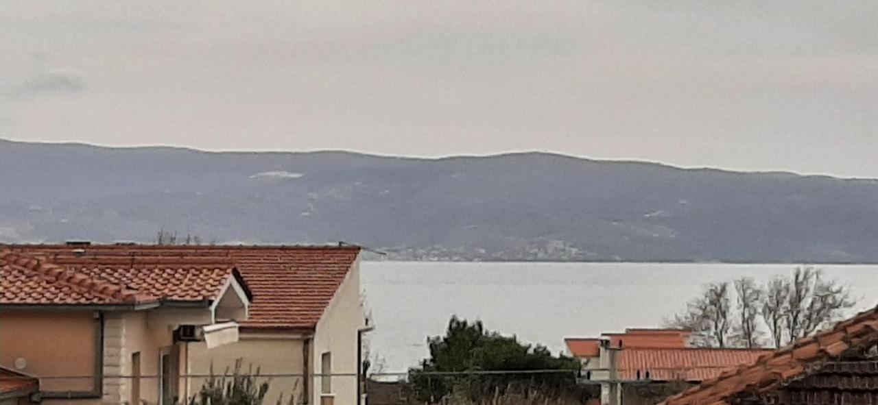 Apartment Biskupovic Dugi Rat Exteriér fotografie