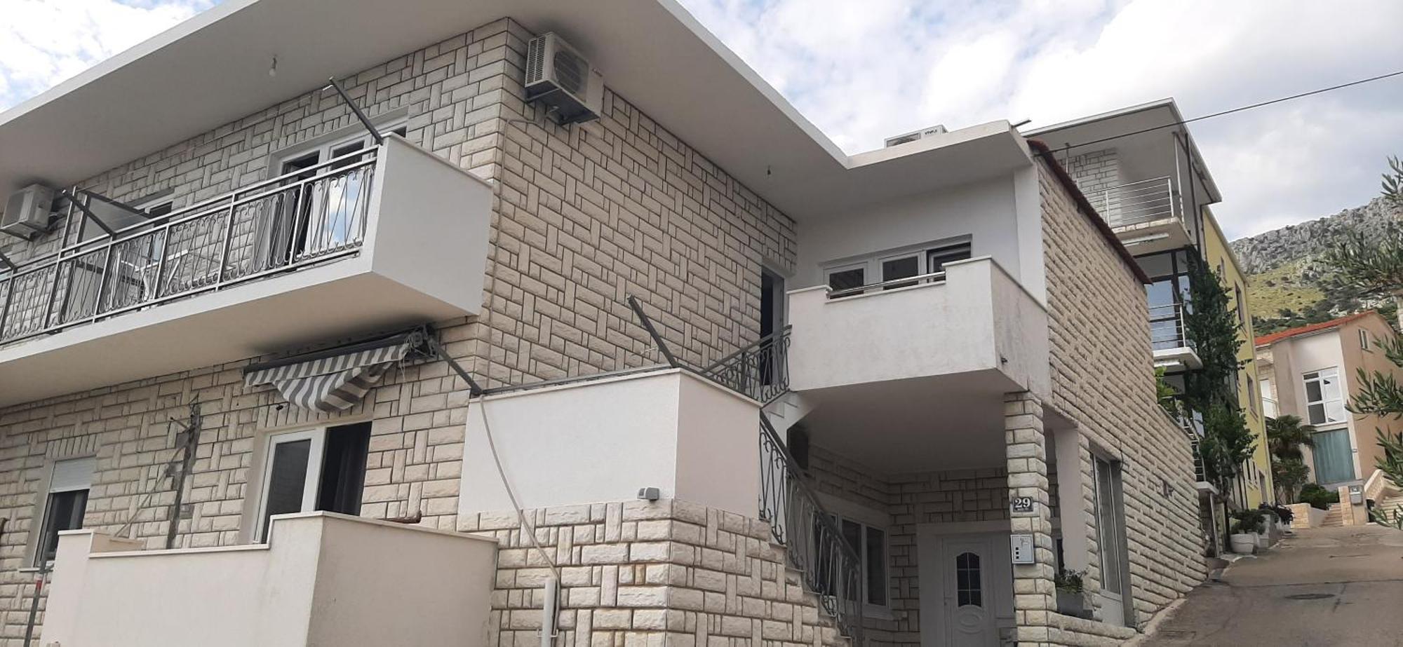 Apartment Biskupovic Dugi Rat Exteriér fotografie