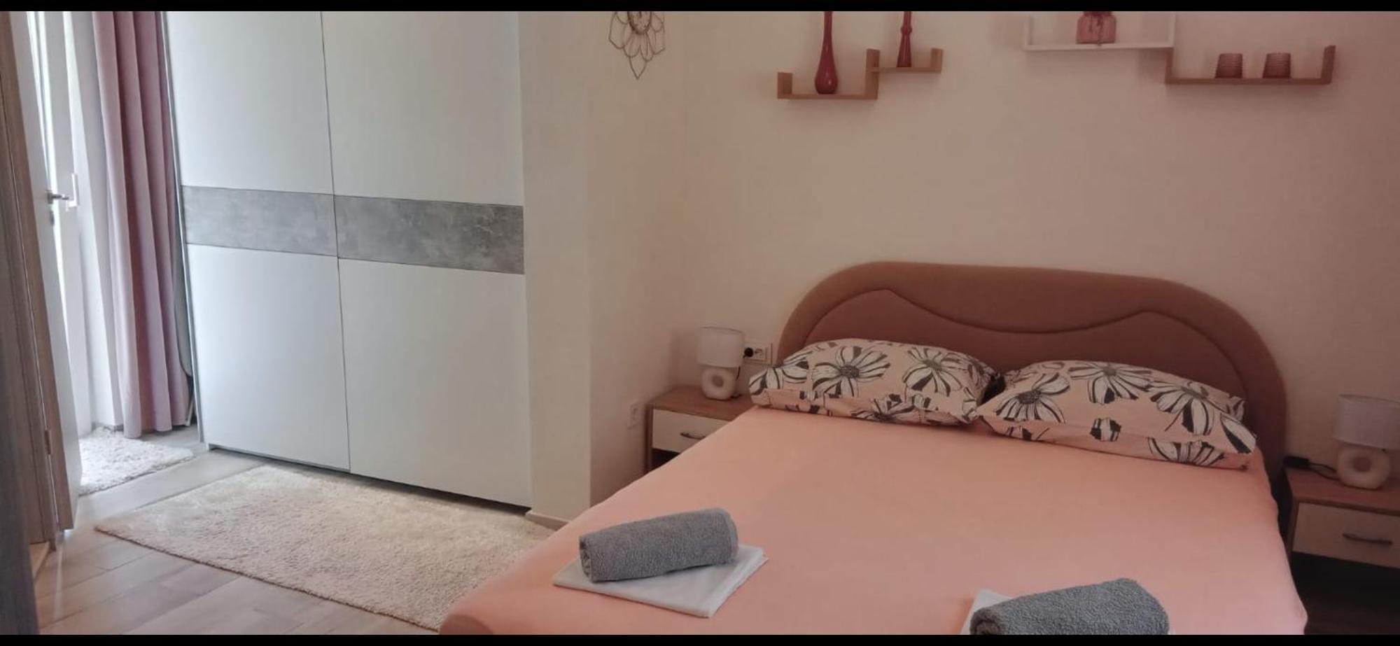 Apartment Biskupovic Dugi Rat Exteriér fotografie